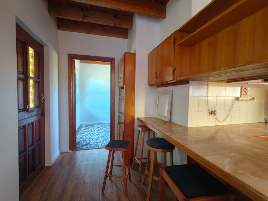 To Let 2 Bedroom Property for Rent in Mossel Bay Central Western Cape